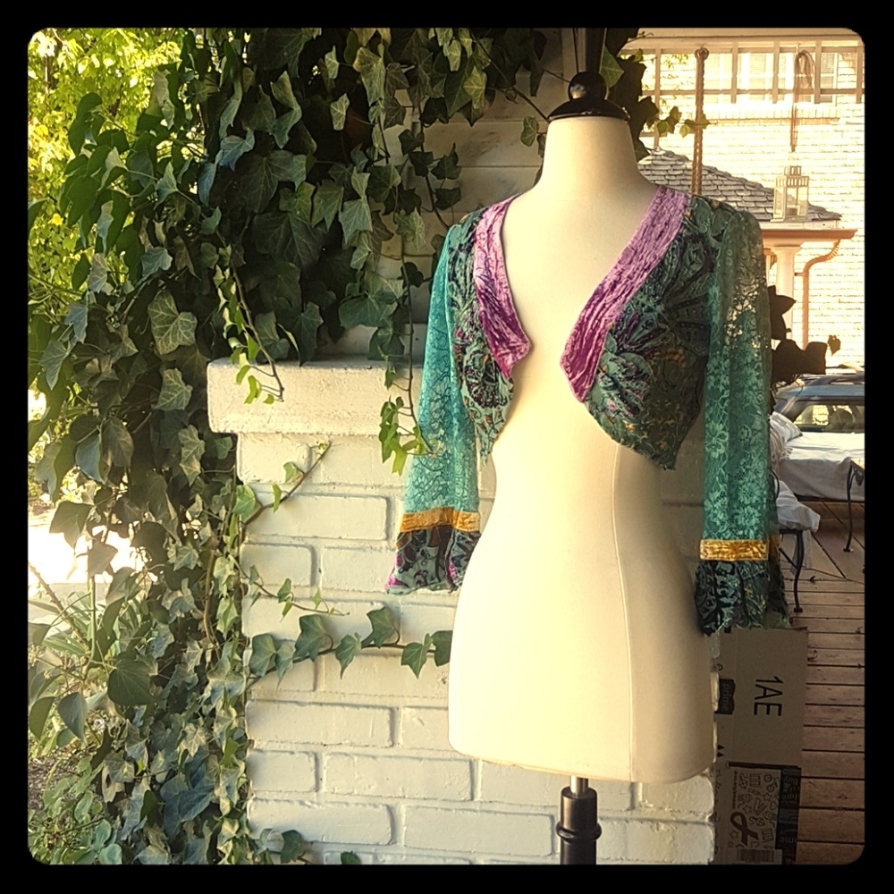 Hale Bob Gypsy Velvet & Lace Top Shrug S